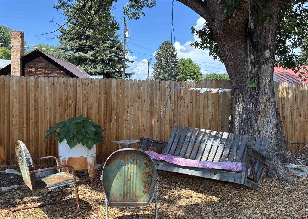 1113 2nd Street Property Photo 27