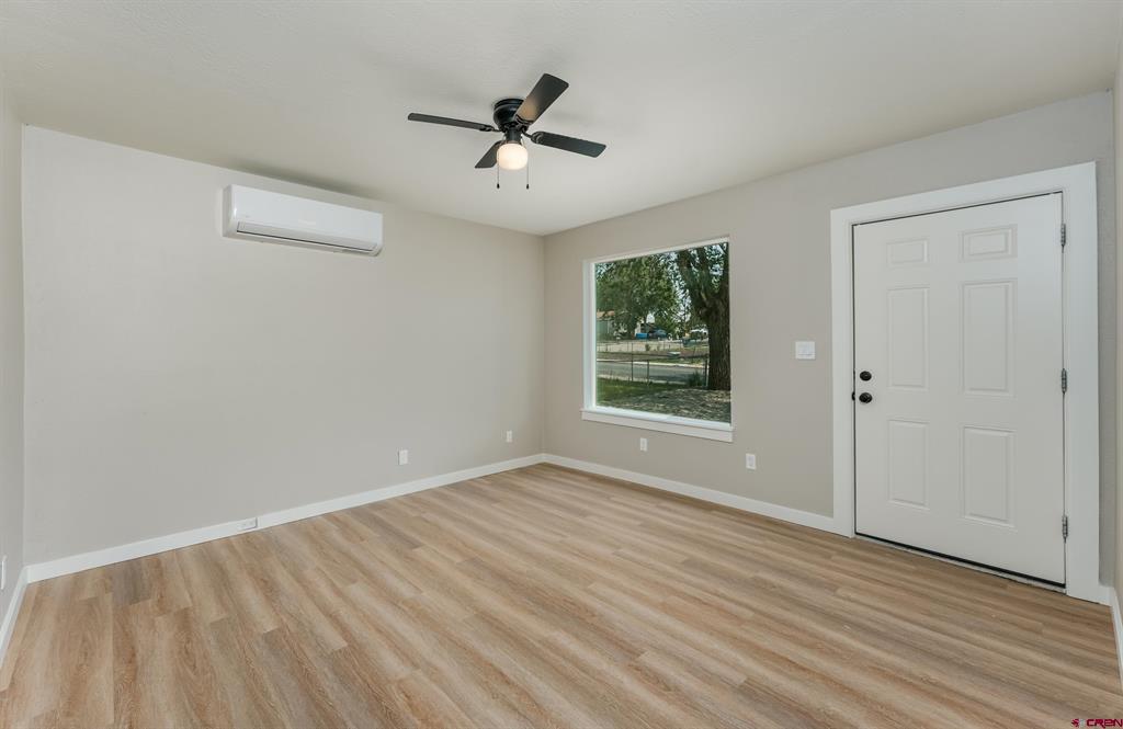 209 S Chestnut Property Photo 10
