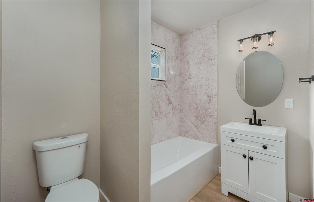 209 S Chestnut Property Photo 15