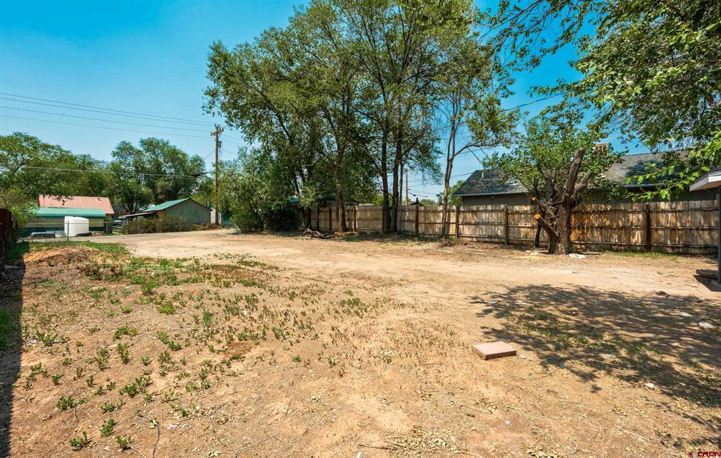 209 S Chestnut Property Photo 19