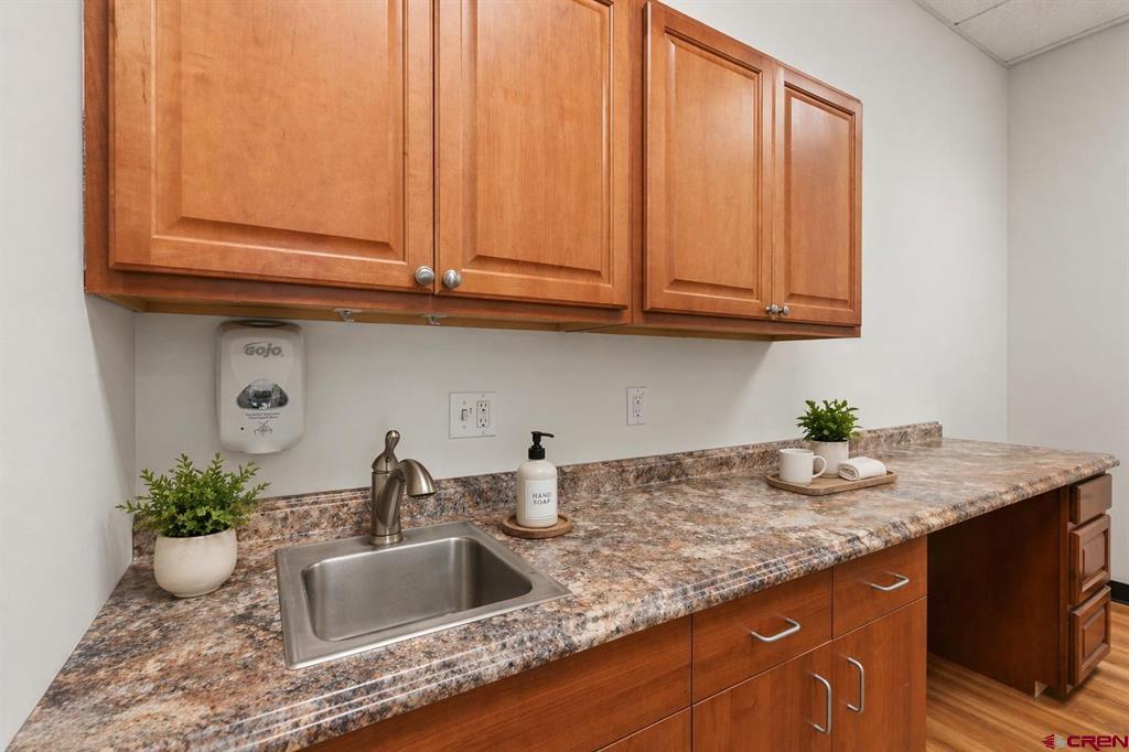 555 Rivergate Lane Property Photo 18