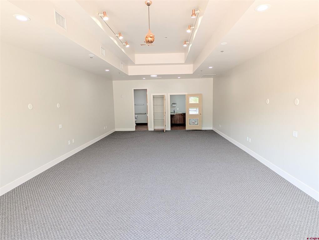 555 Rivergate Lane Property Photo 6