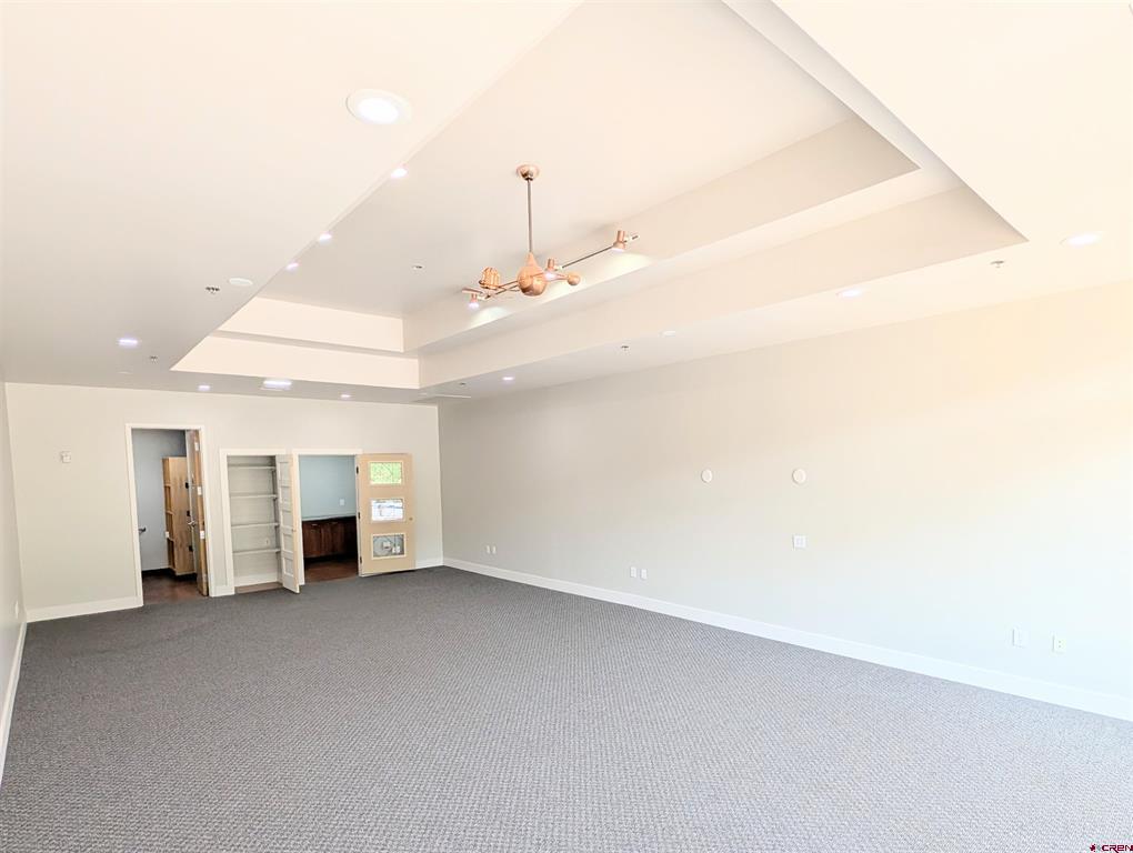 555 Rivergate Lane Property Photo 9