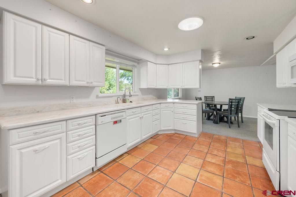 702 Galaxy Drive Property Photo 26