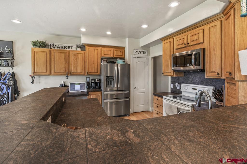 62879 Highway 90 Property Photo 6