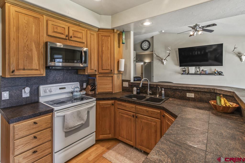 62879 Highway 90 Property Photo 8
