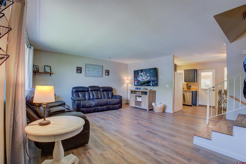 1501 Navajo St. Property Photo 10