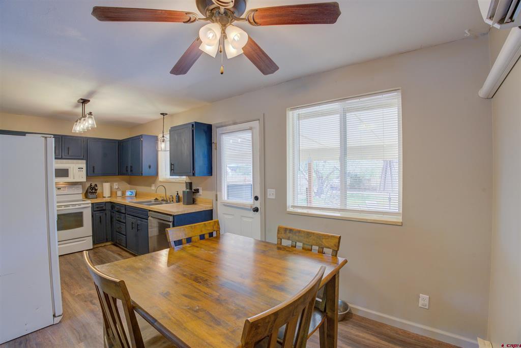 1501 Navajo St. Property Photo 12