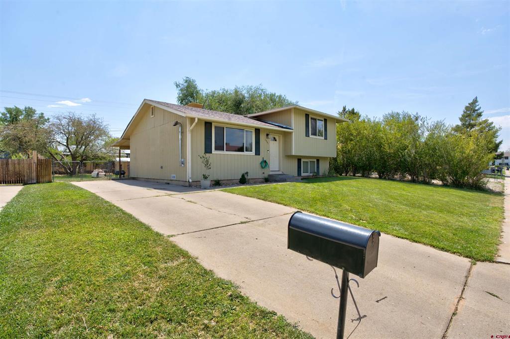 1501 Navajo St. Property Photo 26