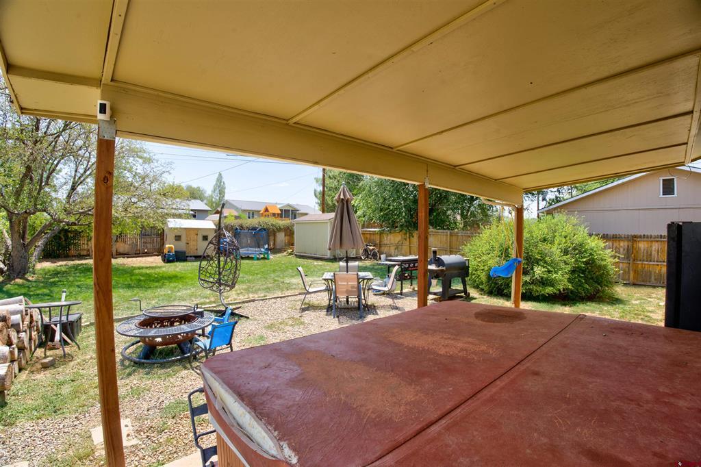 1501 Navajo St. Property Photo 32