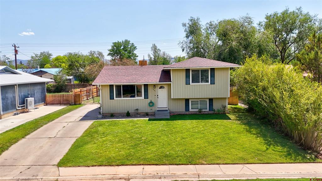 1501 Navajo St. Property Photo 33
