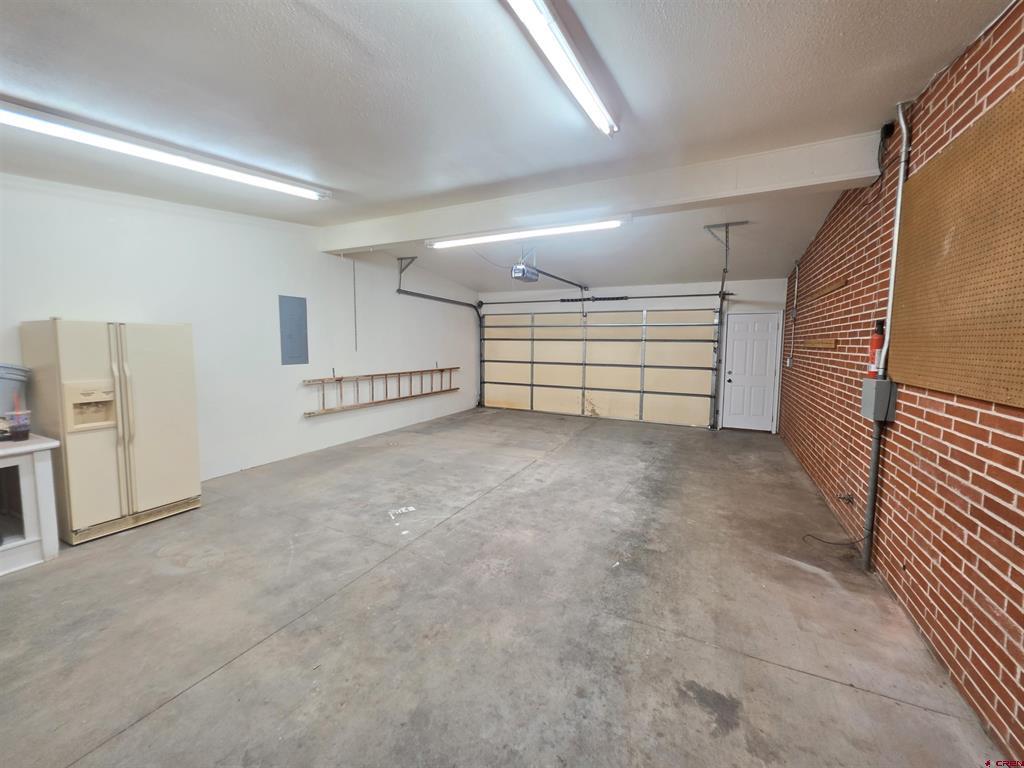 445 1st Avenue Property Photo 18