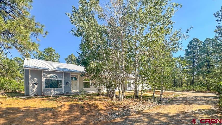 782 Colonial Drive Property Photo 2