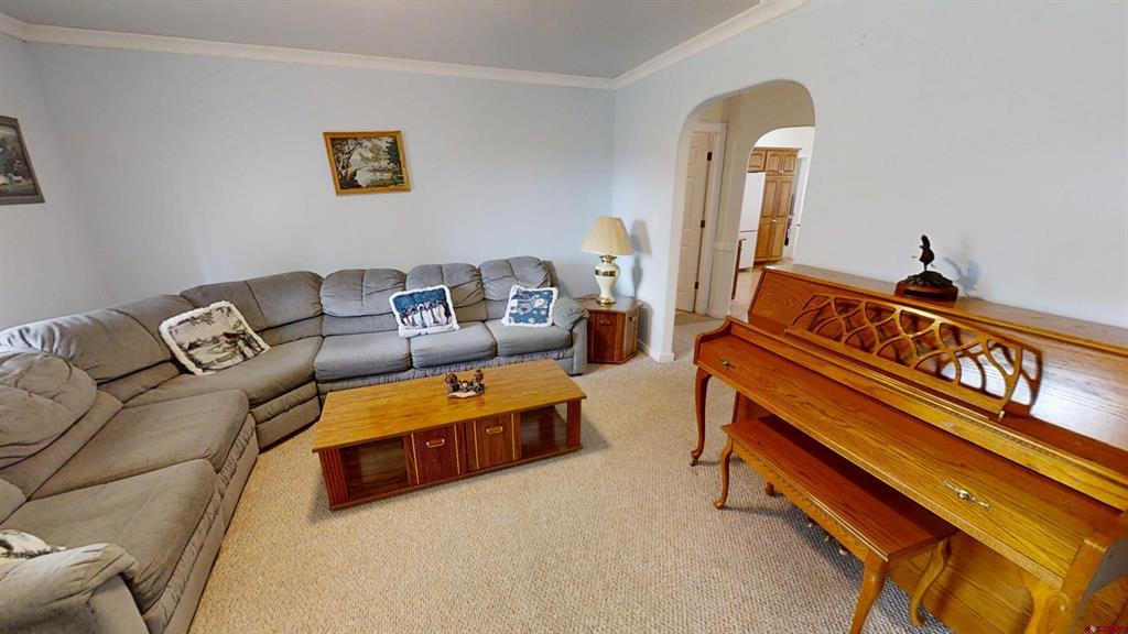 286 Meadows Circle Property Photo 4