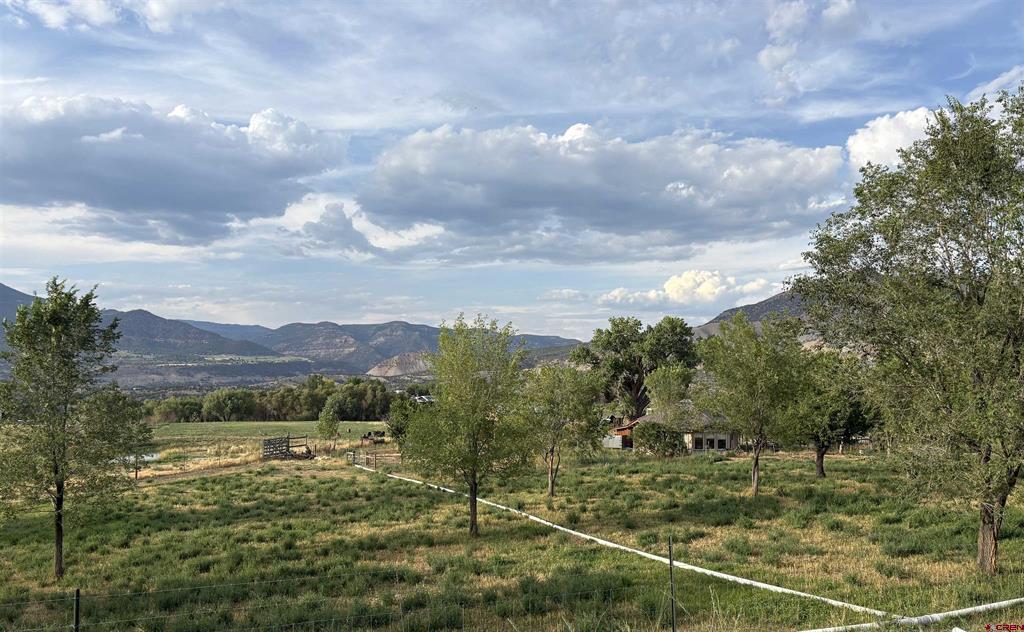 41675 O Road Property Photo 1