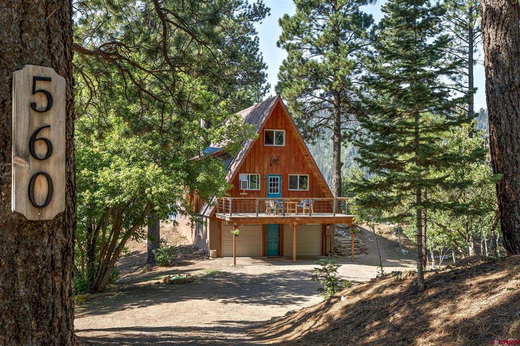 560 Groves Drive Property Photo 35