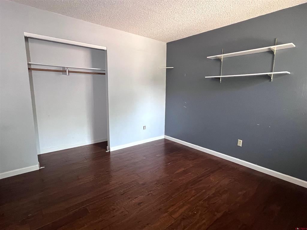 2333 Thomas Avenue Property Photo 20