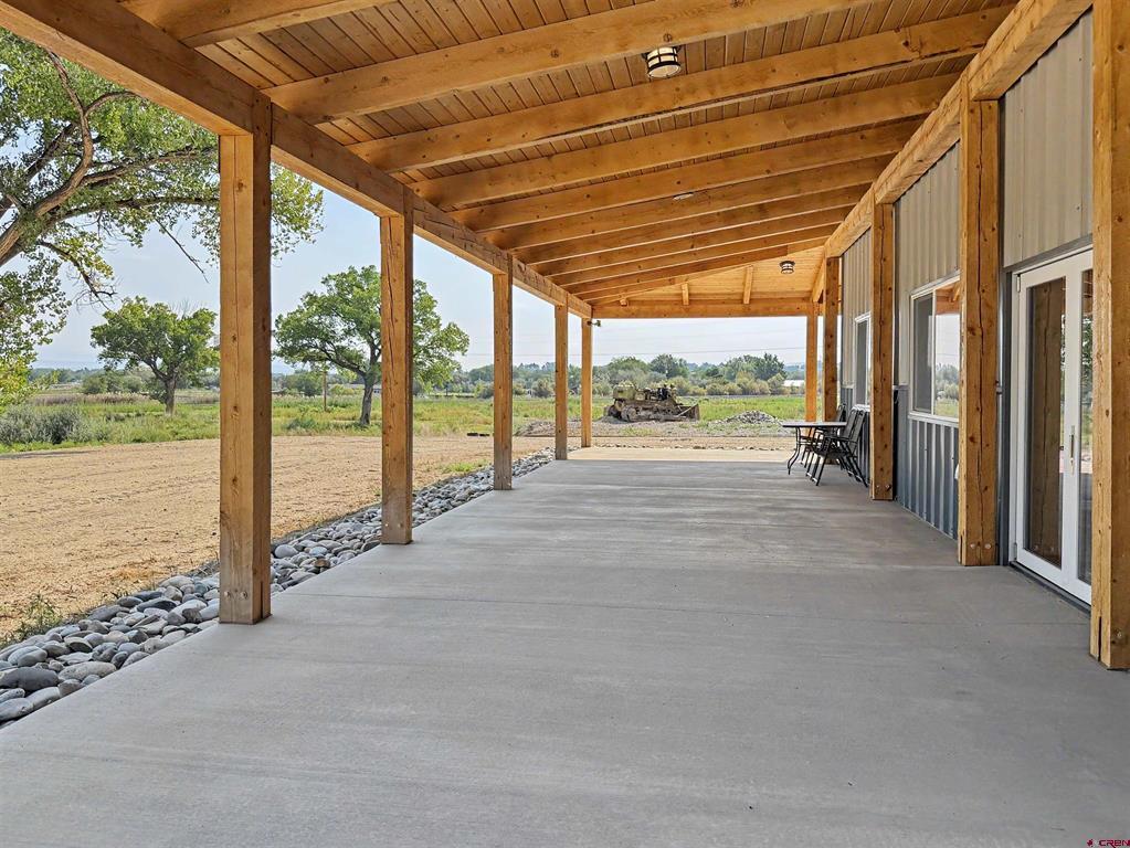 14885 G Road Property Photo 6