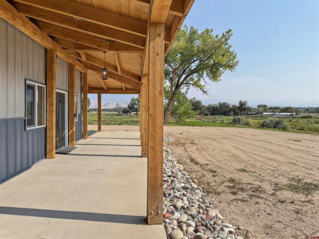 14885 G Road Property Photo 36