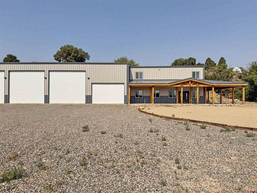 14885 G Road Property Photo 43