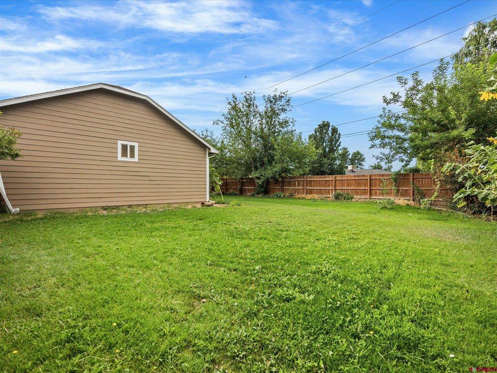 2563 Trails End Court Property Photo 34
