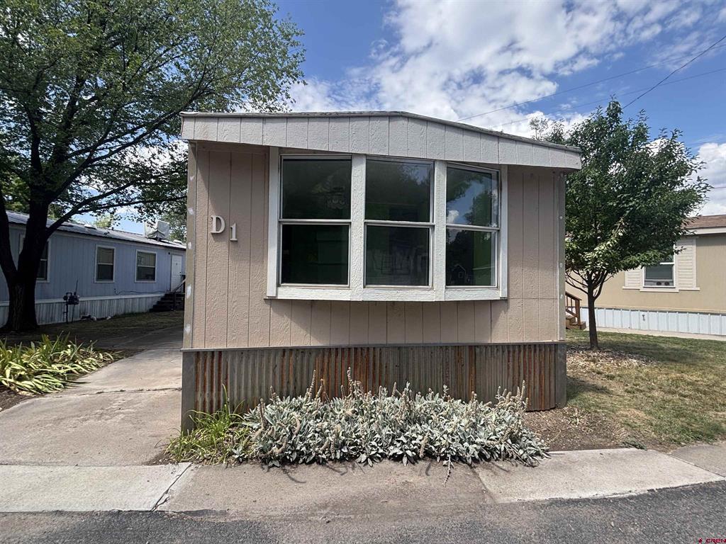 485 Florida Road Property Photo 2