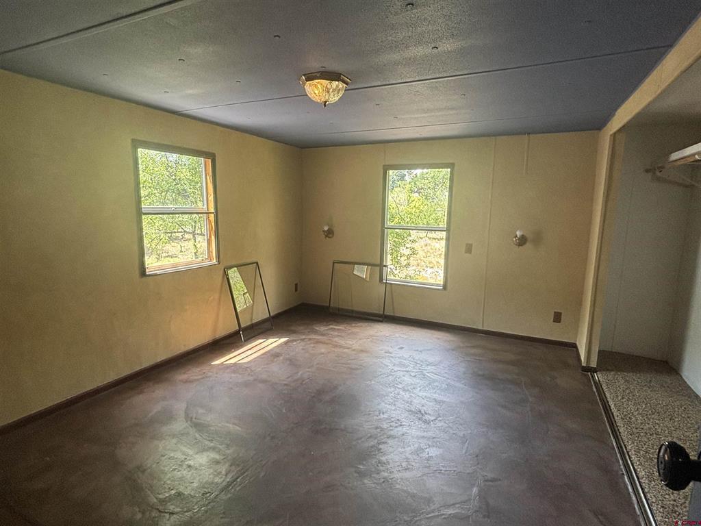 485 Florida Road Property Photo 24