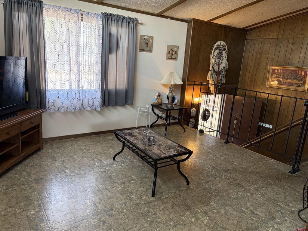 510 Henderson Street Property Photo 5