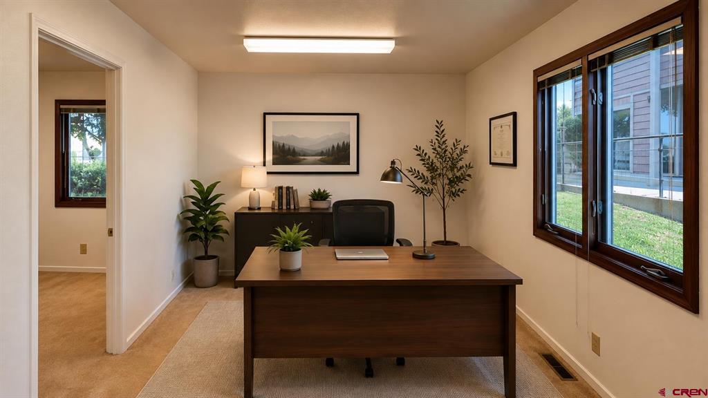 484 Turner Drive Property Photo 3