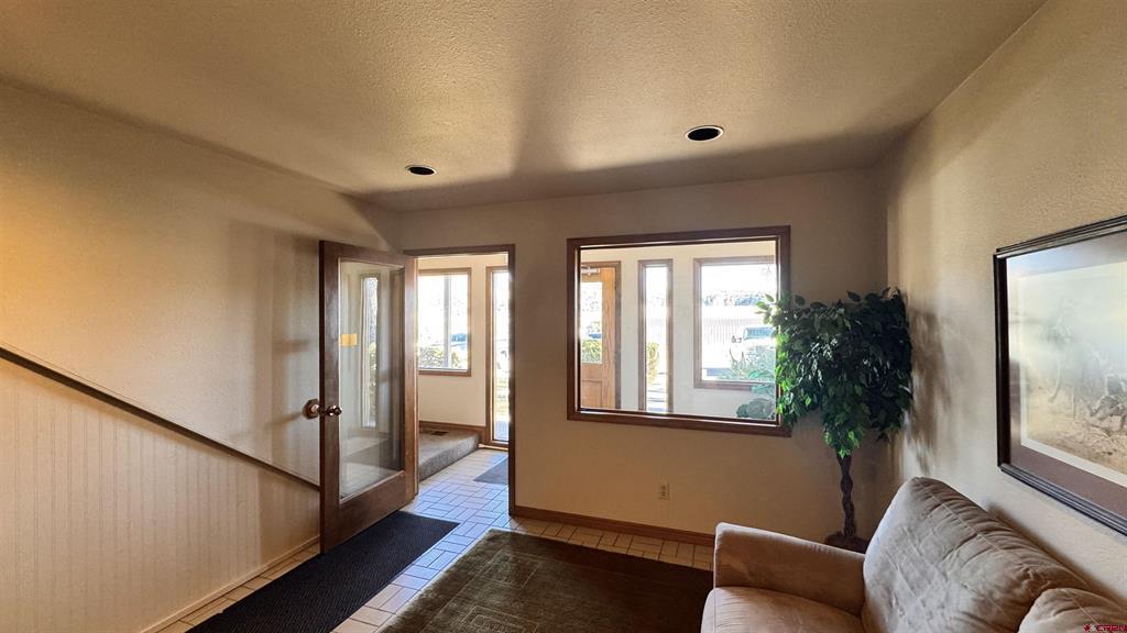 484 Turner Drive Property Photo 10