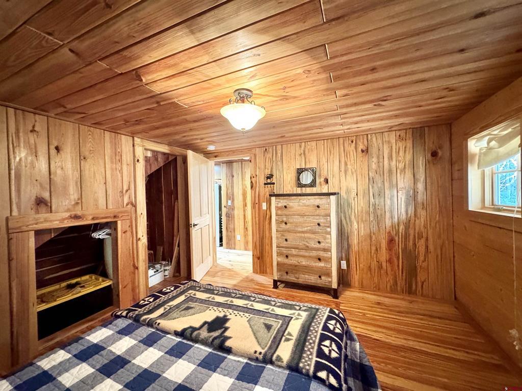 1043 Elk Street Property Photo 23