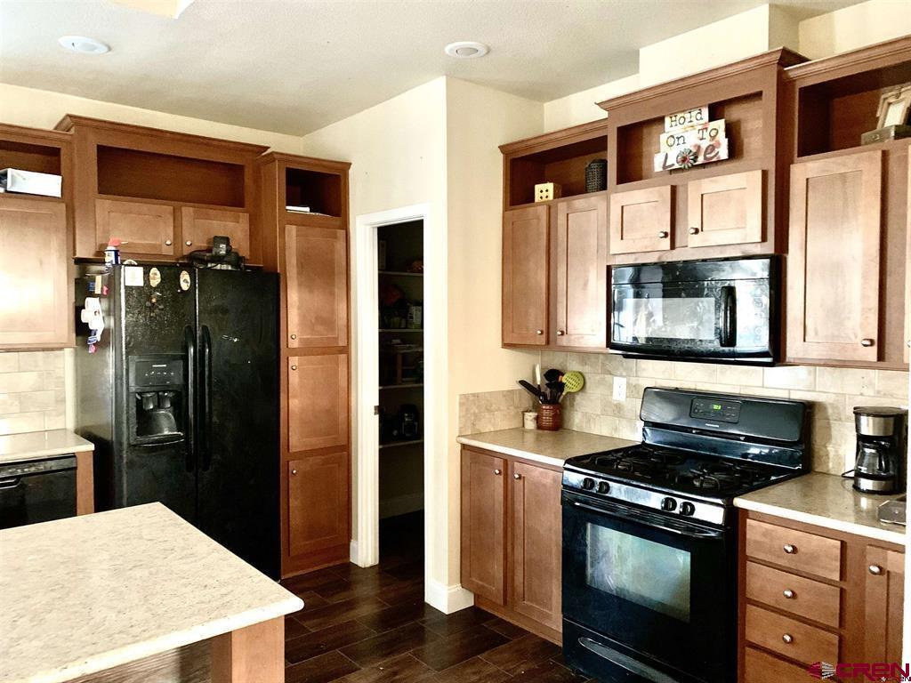 5063 Baldy Court Property Photo 6