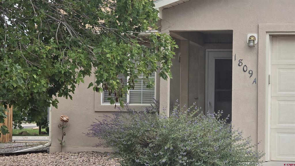1809 Estates Drive Property Photo 1