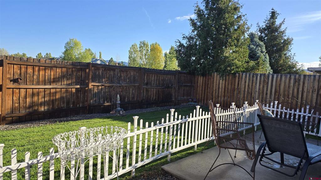 1809 Estates Drive Property Photo 32