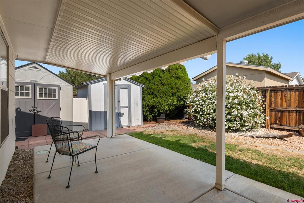 3054 Camelot Place Property Photo 6