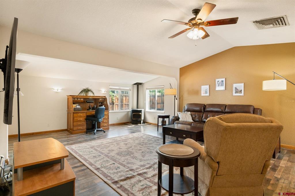 3054 Camelot Place Property Photo 13
