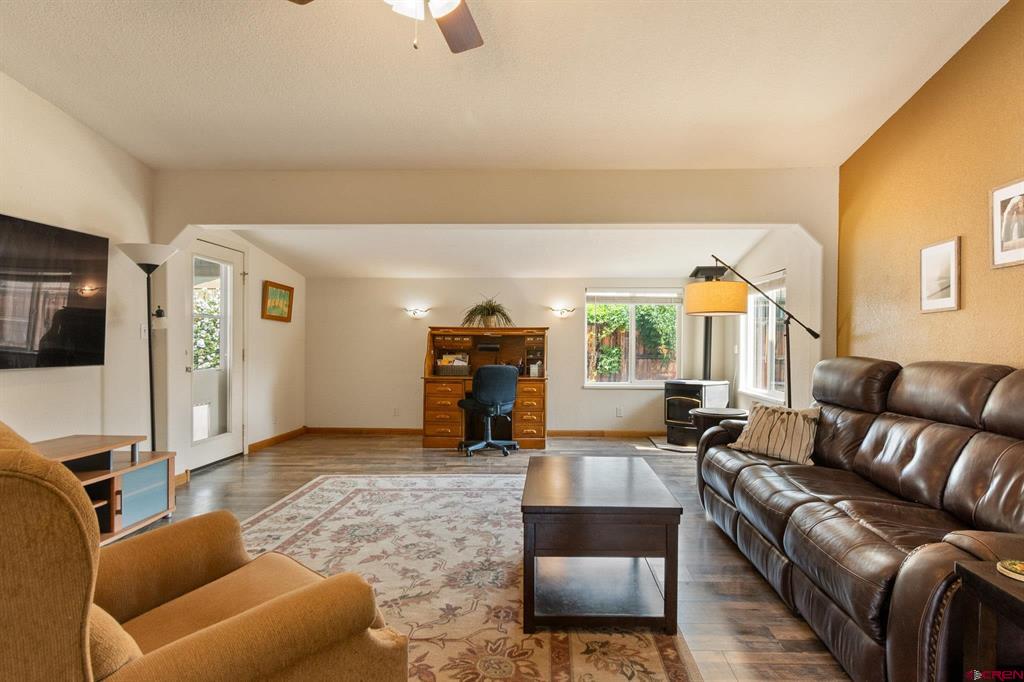 3054 Camelot Place Property Photo 14