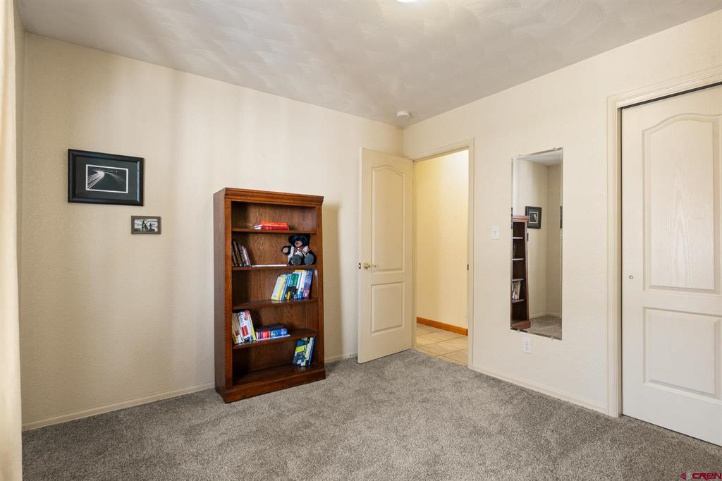 3054 Camelot Place Property Photo 20