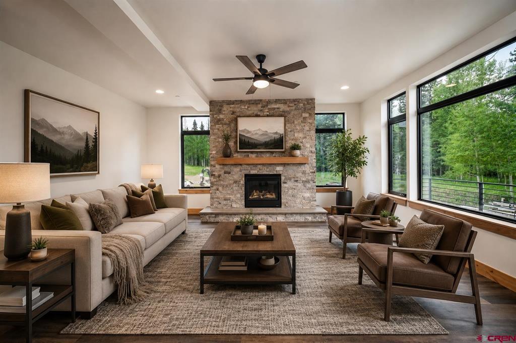 512 Grayrock Circle Property Photo 4
