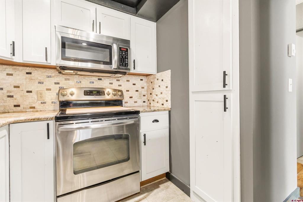 34511 N Highway 550 Property Photo 16