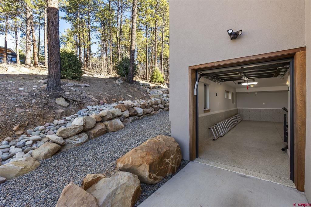 884 Edgemont Highlands Drive Property Photo 40