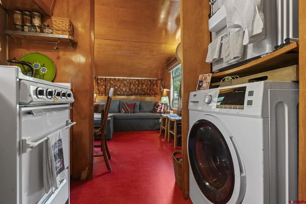 485 Florida Road Property Photo 10
