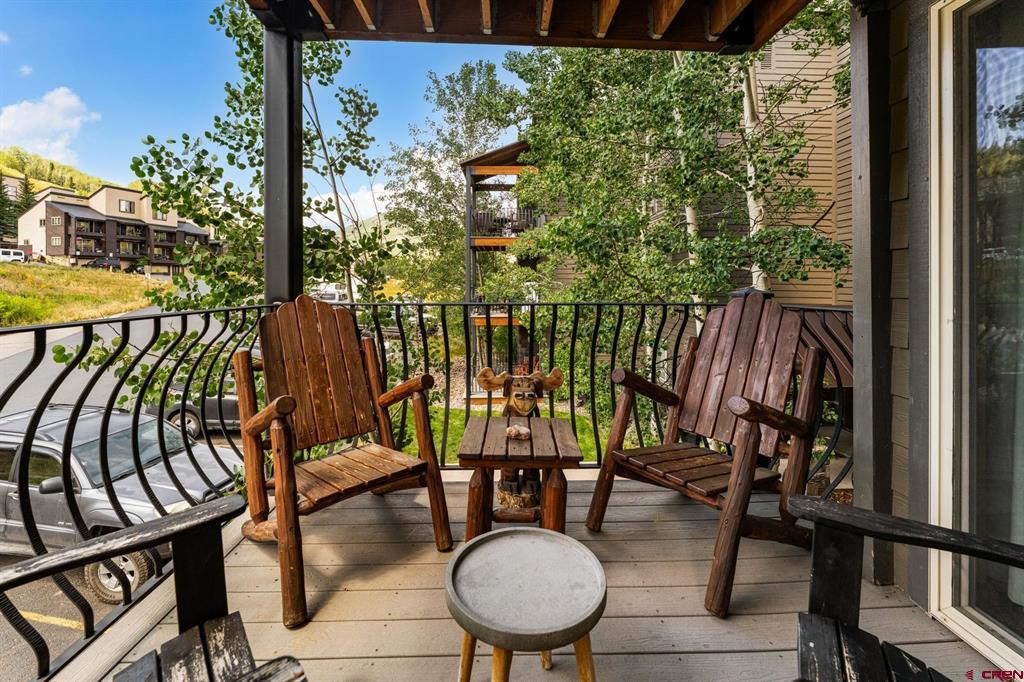 651 Gothic Road Property Photo 15