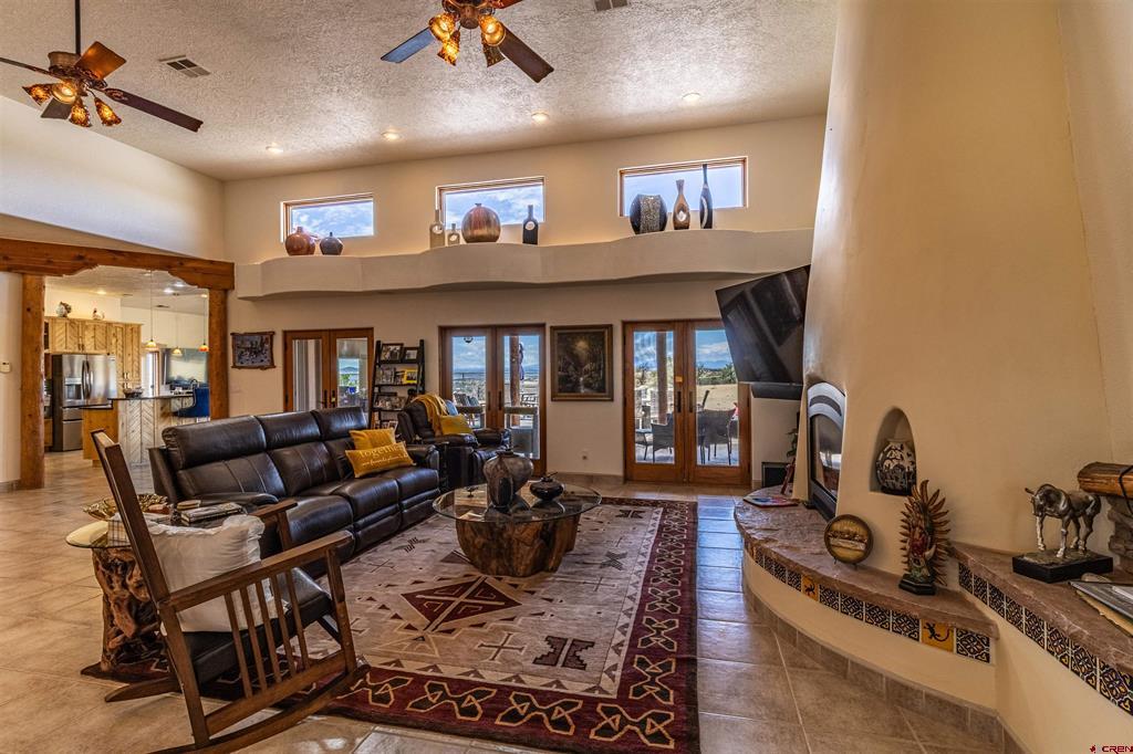 115 Road 2776 Property Photo 4
