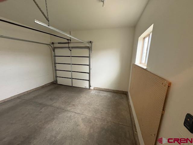 300 Joseph Lane Property Photo 5