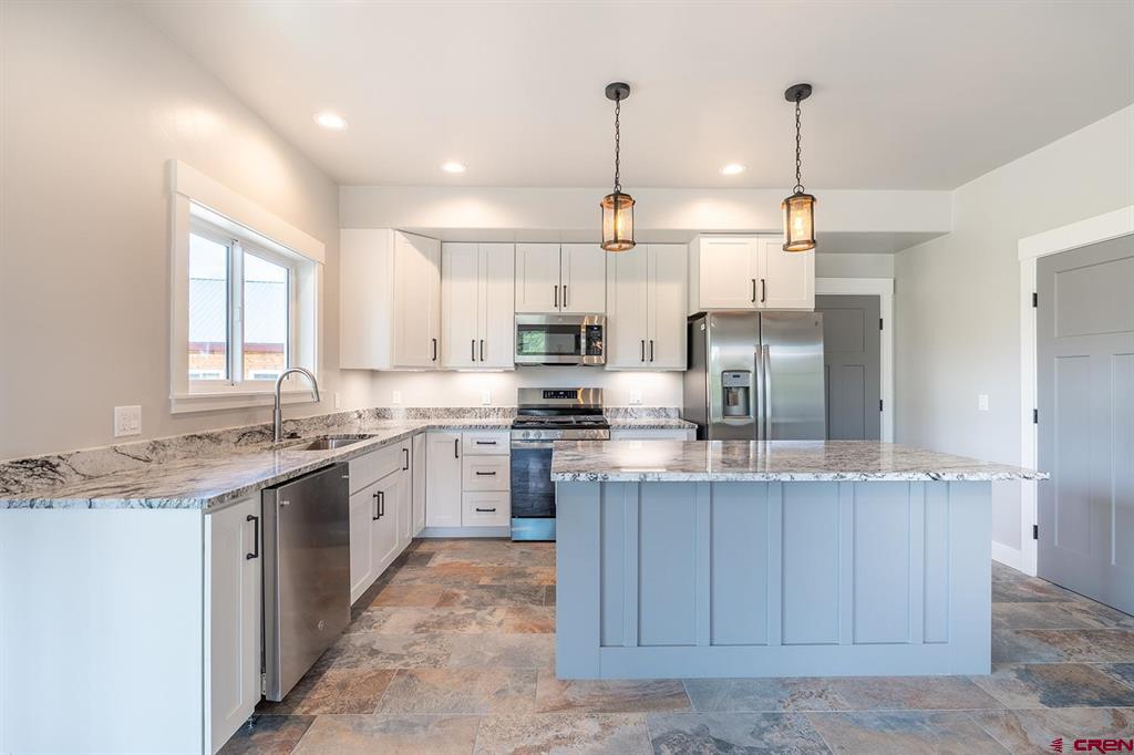 88 Waxwing Pl. Property Photo 5