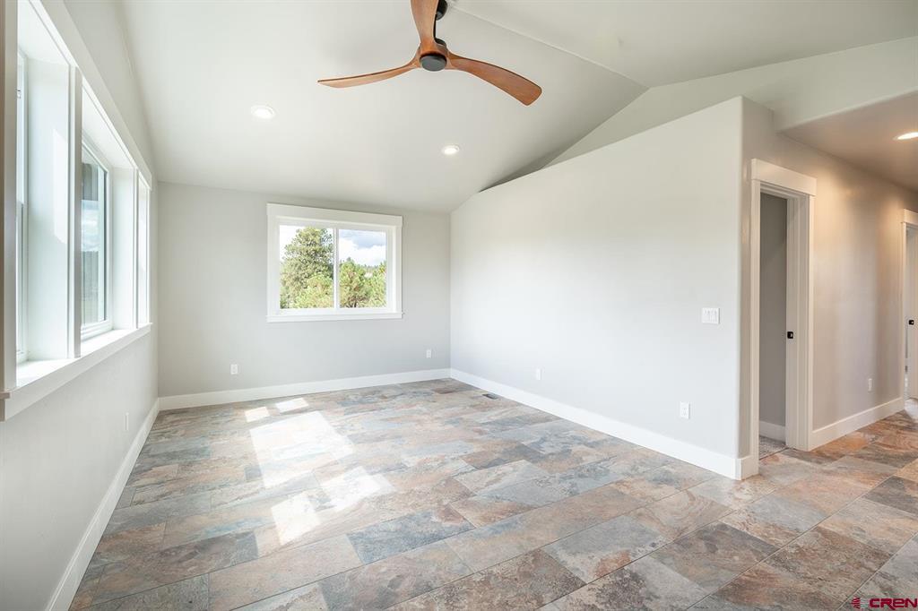 88 Waxwing Pl. Property Photo 16