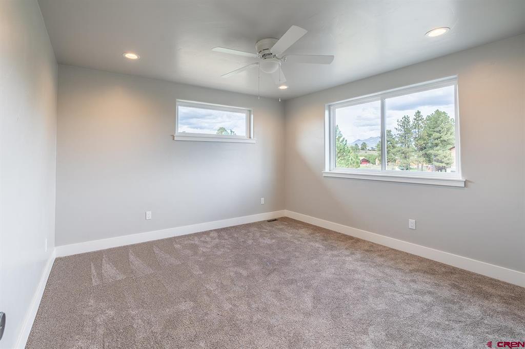 88 Waxwing Pl. Property Photo 20
