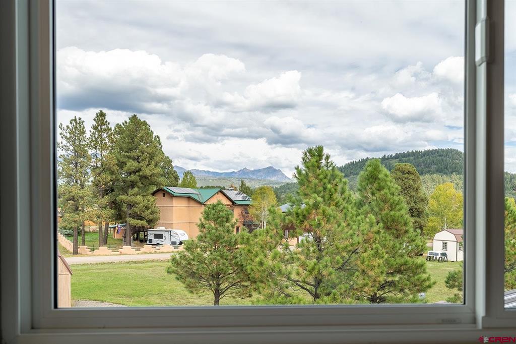 88 Waxwing Pl. Property Photo 22