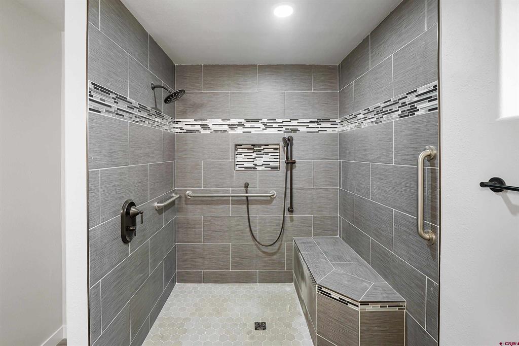 317 Meadows Circle Property Photo 6